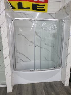 Bathtub & Glass Doors