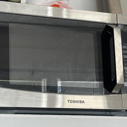 Toshiba Microwave