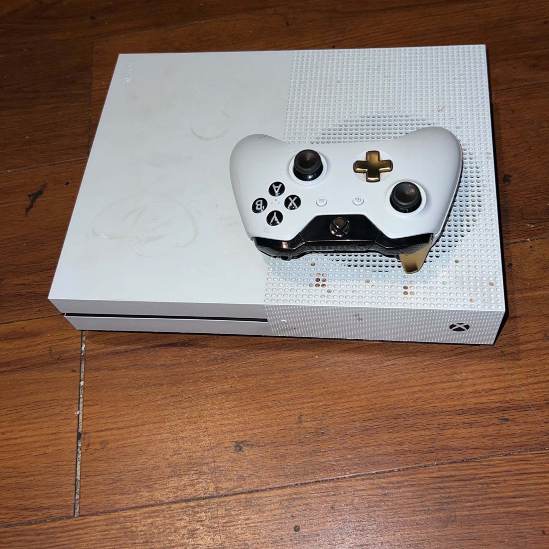 Xbox One S For Parts or Repair
