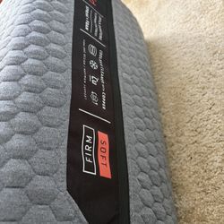 Layla Hybrid Queen Mattress