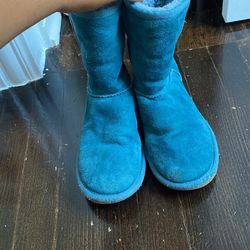 Uggs Blue Shoes Size 6
