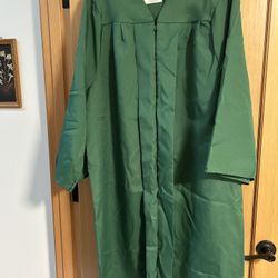 Josten’s Cap and Gown