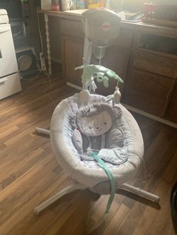 Cradle and swing fisher price