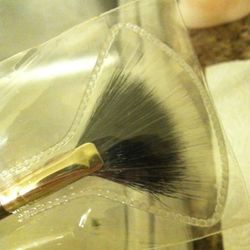 Cool Mini Laura Mercier Powder Make Up Fan Brush