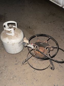 Burner with propane tank
