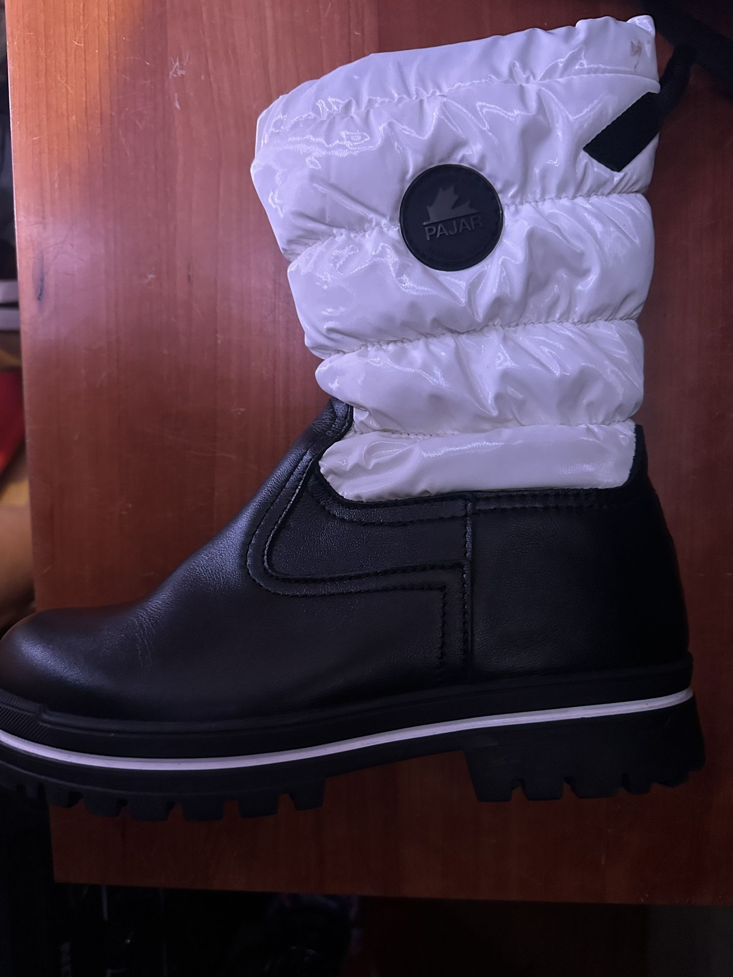 Snow Boots