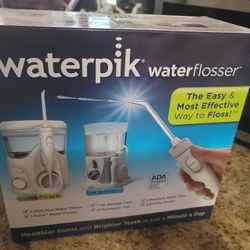 Brand New Waterpik Water Flosser Combo Set. $75 Pickup In Oakdale 