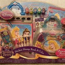 Disney Princess Sleeping Beauty Activities Pack 1000 Pieces