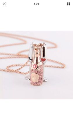 Kate Spade New York make magic champagne cluster pendant necklace NWT MSRP $98 - $75 OBO