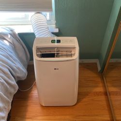 LG Portable Air Conditioner 