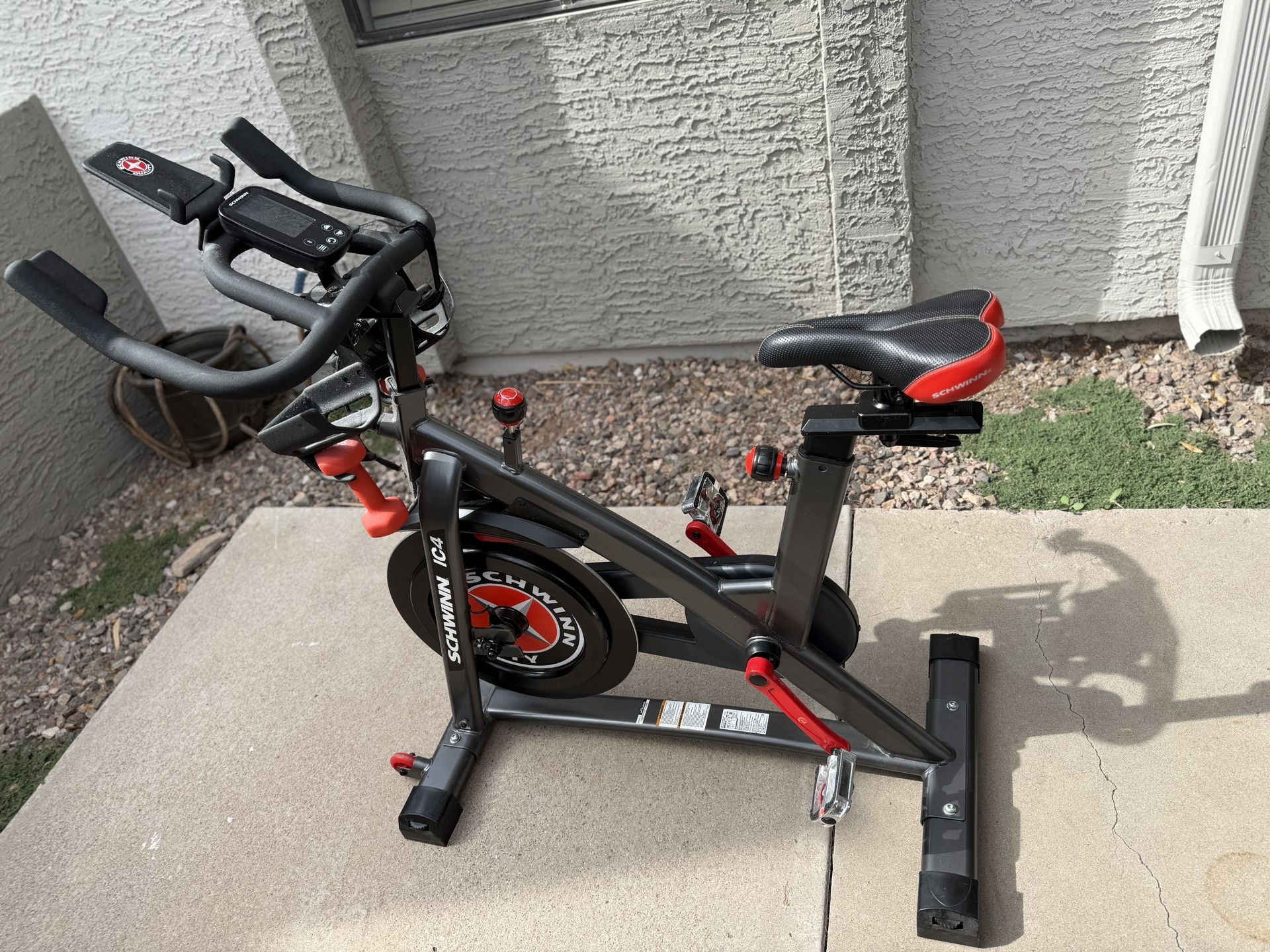 Exercise Bike - Schwinn IC4