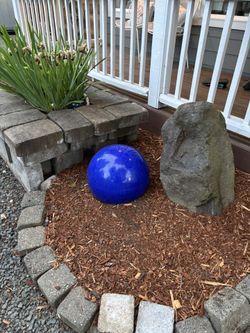 yard art