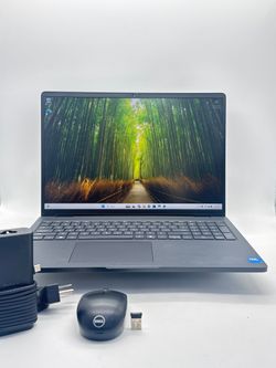 2025 Dell Pro 16 PC 16250 16" Core 3 100U 1.2GHz 8GB RAM 256GB SSD