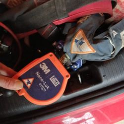 3m Safty Halo With  8 Ft Safty Corf And 6 Point Harness 