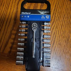New 22 Pc Socket Wrench Set