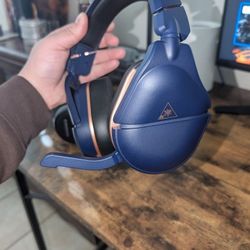Turtle Beach Stealth 700 Gen 2 (PS4, PS5 & PC)