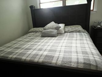 King Size Bed
