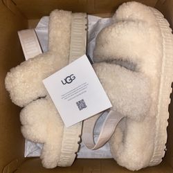 UGGS