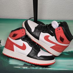 Air Jordan 1 Retro High OG Track Red