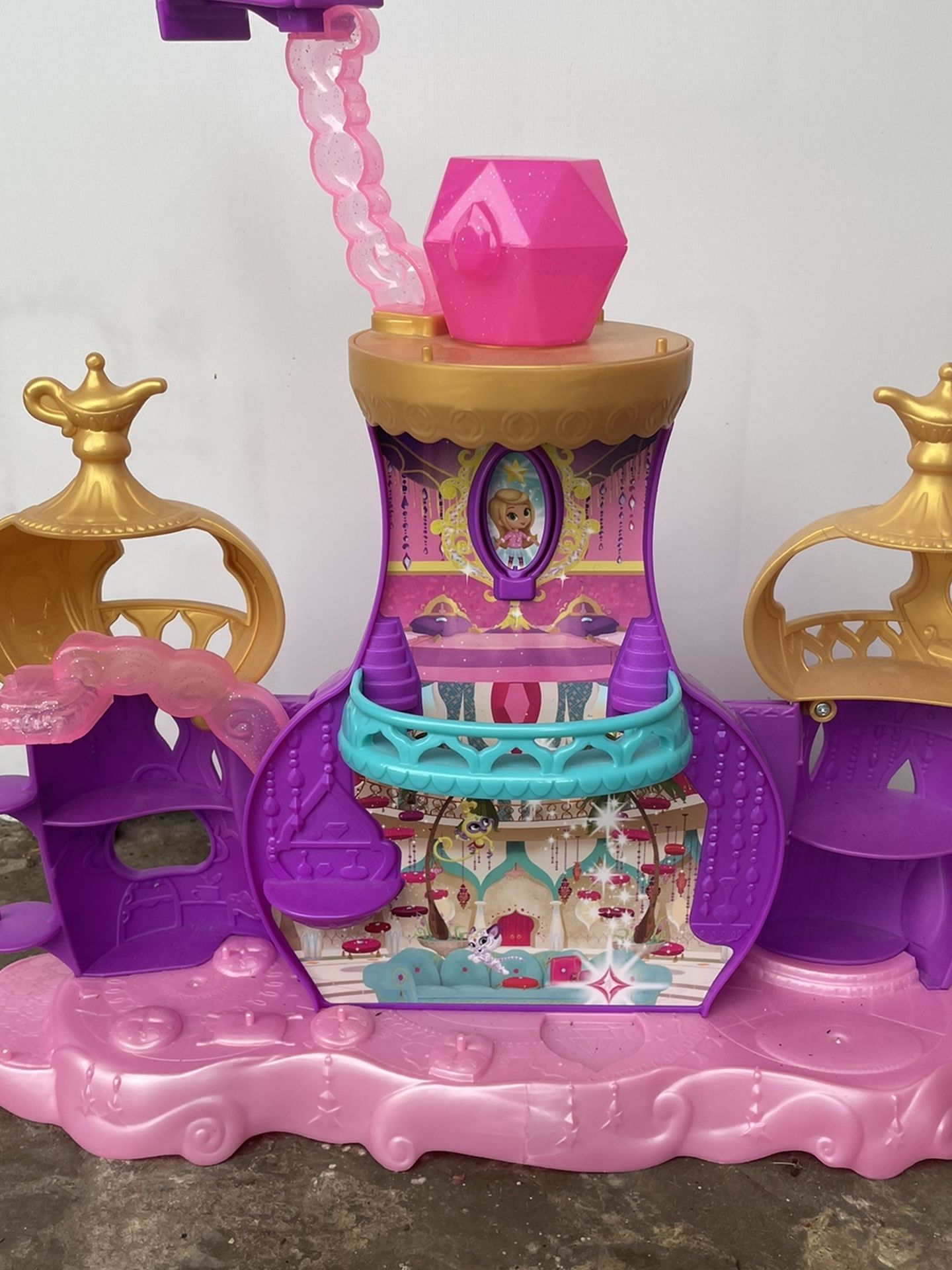 Shimmer And Shine palace And 14 Characters