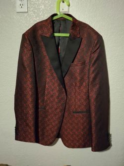 Nice tux
