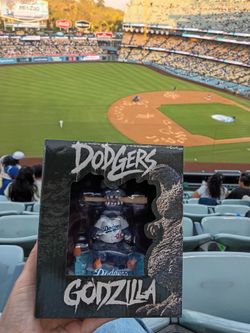 Godzilla minis zero bobblehead