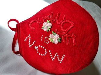 Face mask with a message