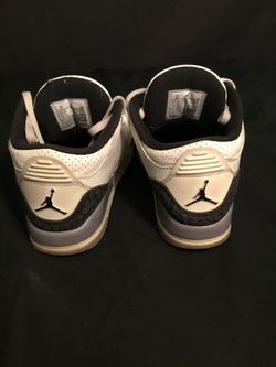 Boys shoes