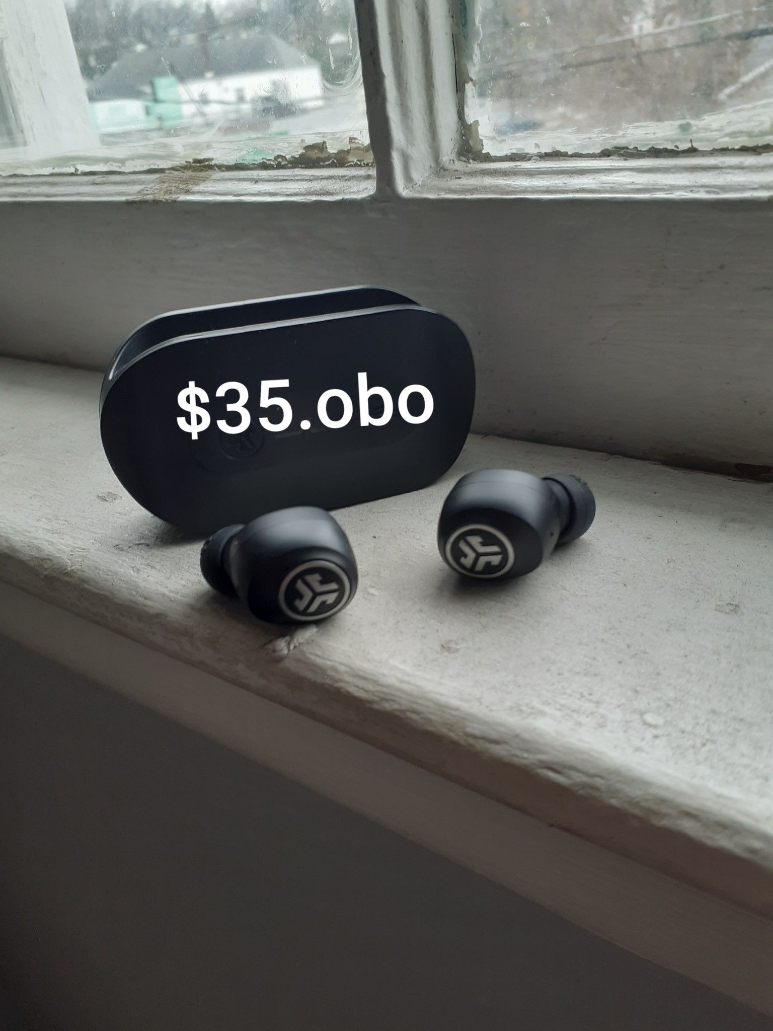 Jlab bluetooth earbuds