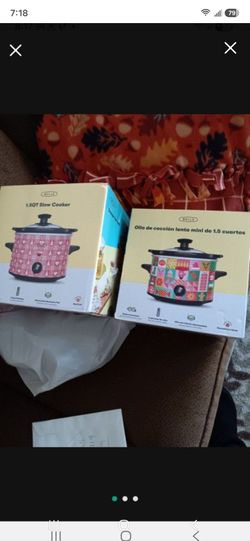 Crock Pot. 1.5qt Capacity. New Great For 2 People.