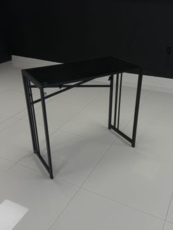 Modern Foldable Desk – Space Saving | Home Office Ready