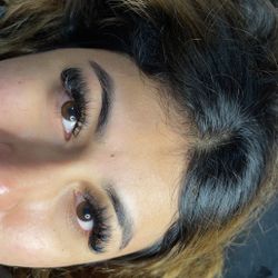 Eyelashes EXTENSIONS