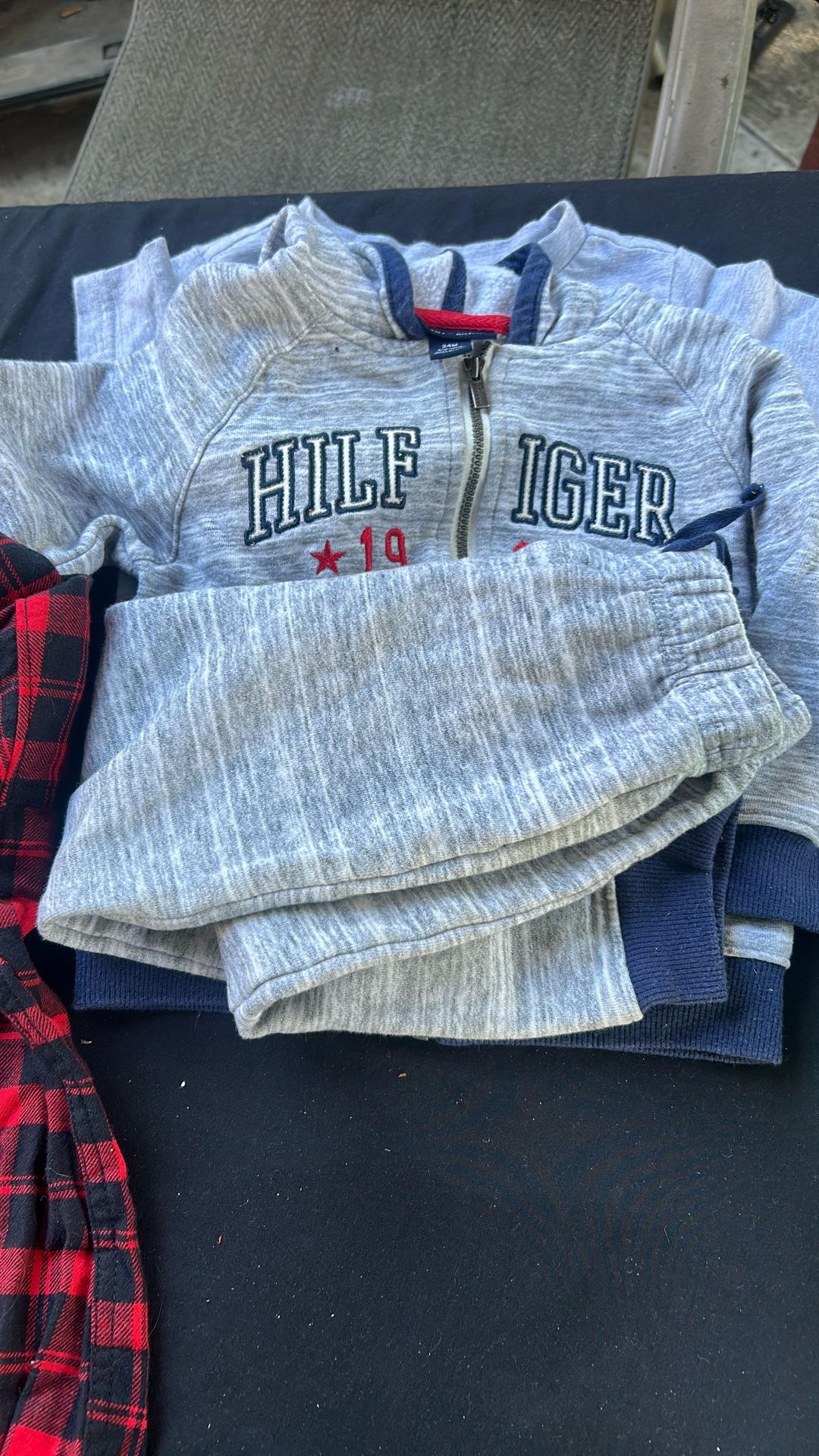 Tommy Hilfiger 24 Months $5