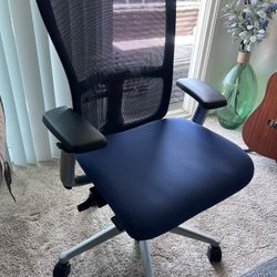 Desk chair