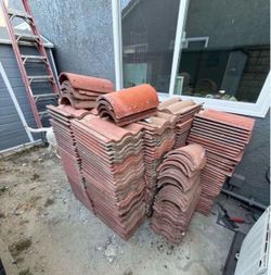 Eagle roofing s tiles