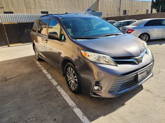 2018 Toyota Sienna