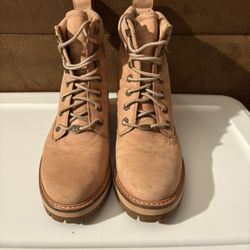 Woman’s Timberland Boots