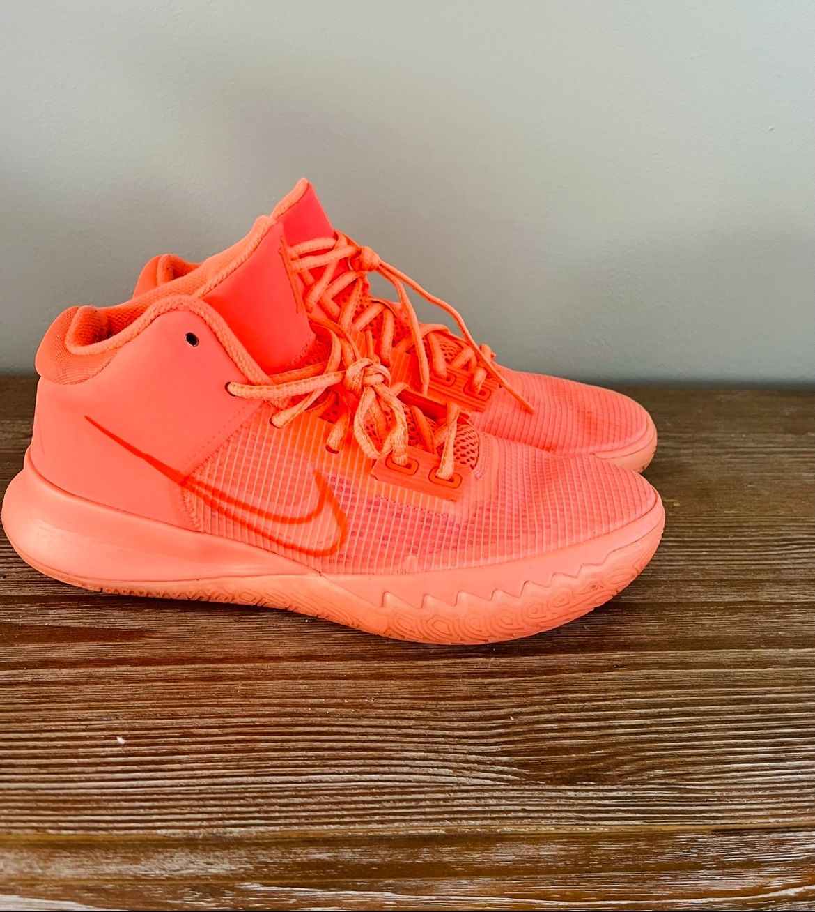 Size Nike Kyrie Flytrap Bright Mango