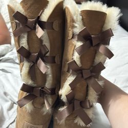 UGG BOOTS Bailey Bow lll