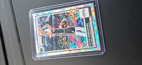 VICTOR wembanyama rookie card