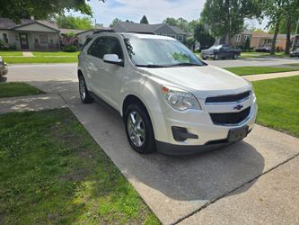 2014 CHEVY EQUINOX LT  .. CLEAN .. RUNS GREAT