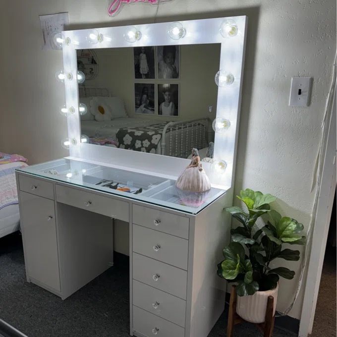 White LED Hollywood Makeup Vanity Clear M