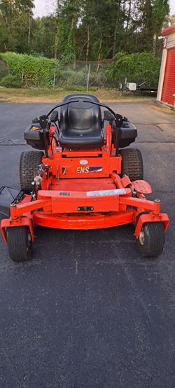 Ariens Zero has 23HP with 50" Hydro Deck Big Commercial Mower $1,400 has 398hrs