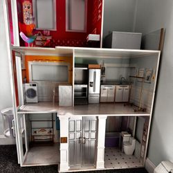 Rainbow High Doll House