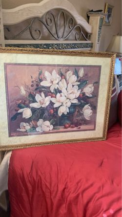 Home interior magnolia frame