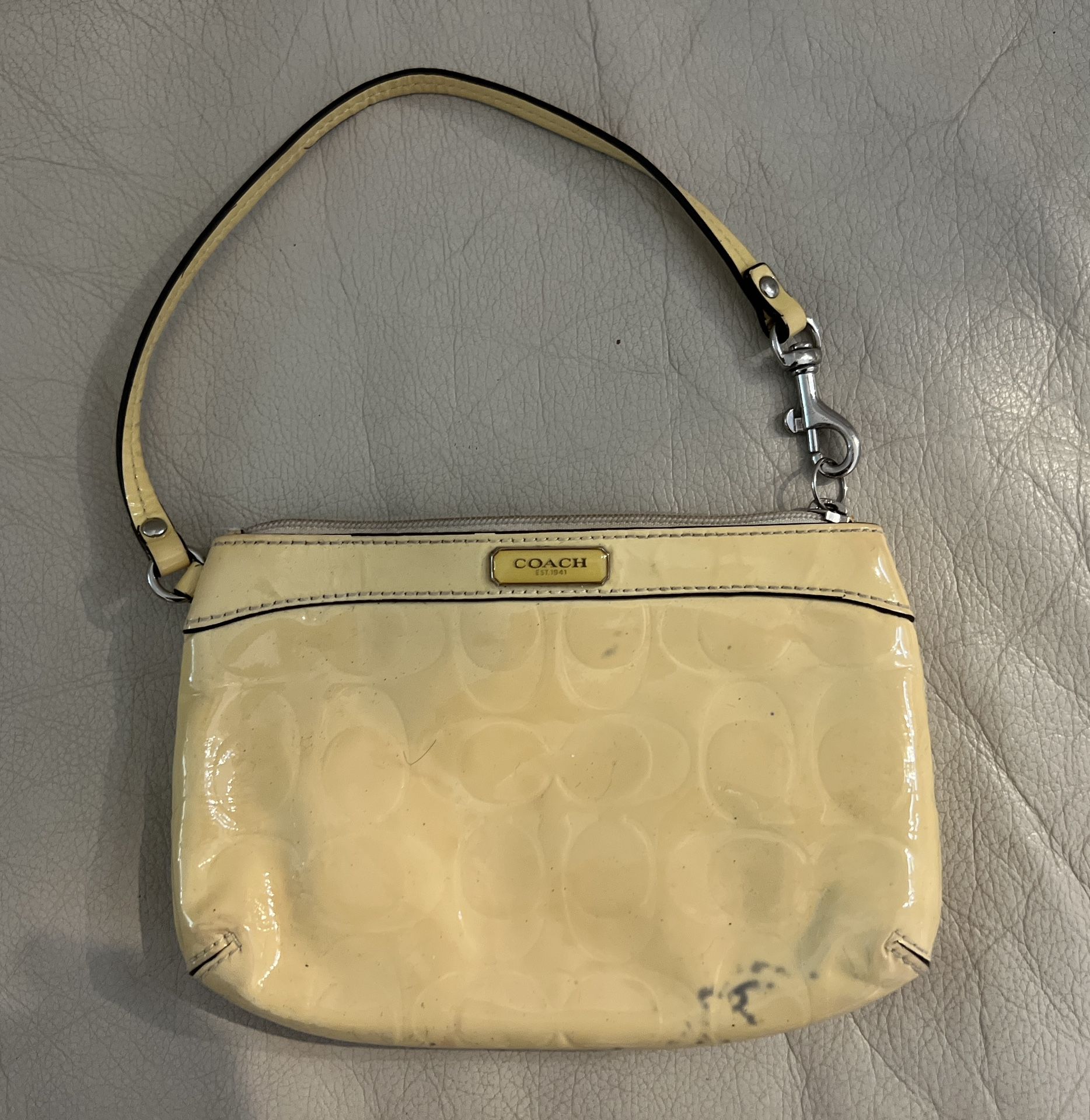 Coach Signature Patent Leather Wristlet Pouch Yellow