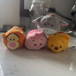 Disneys Winnie the Pooh and Friends 4 pack