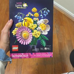 Brand New Lego Flower 