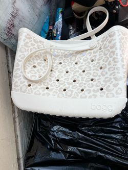 Bitty bogg bag