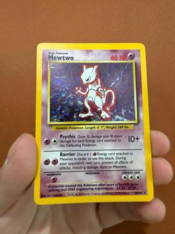 Mewtwo Holo Pokémon Card Base Set 10/102